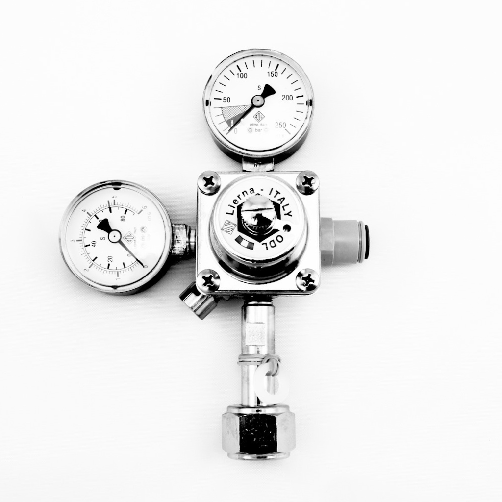 Co2 regulator a keg gas equipment